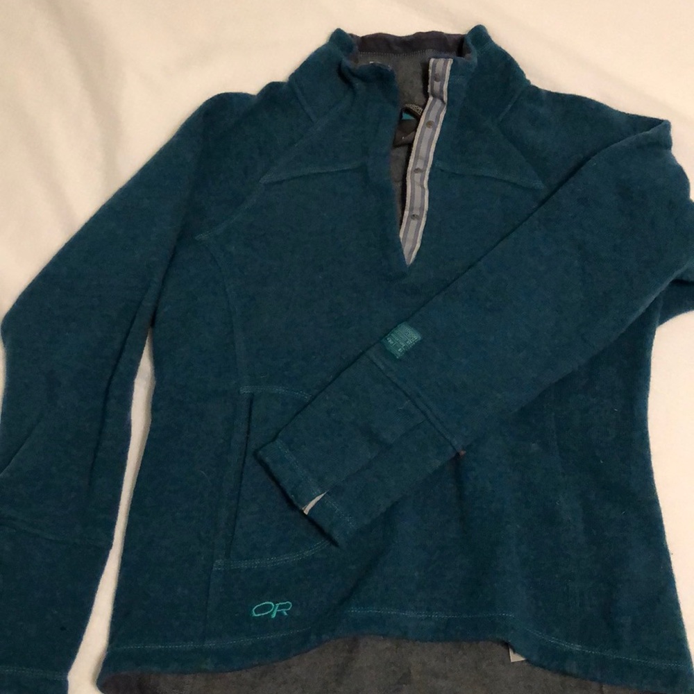 OR Poly sweater *vintage*